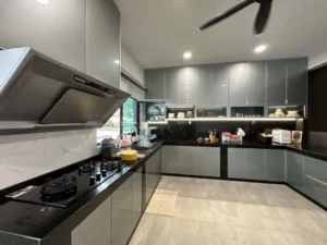 محل مطابخ المنيوم